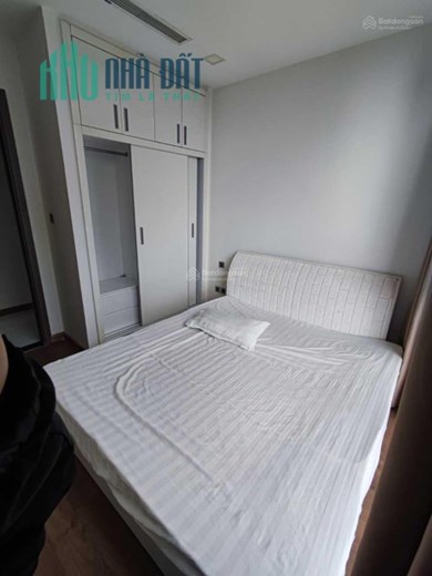 (Cần Nữ) share căn hộ Vinhomes Central Park 75m2 2PN full chỉ 8tr/th. Lh:0916383861