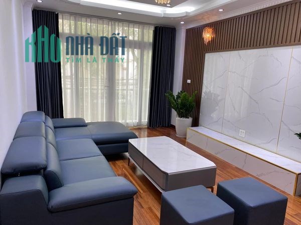 ⚜️ Bán nhà Mặt Phố Nhân Hòa,Thanh Xuân, 65m2 6T MT 4m, Chỉ 17.6 Tỷ ⚜️