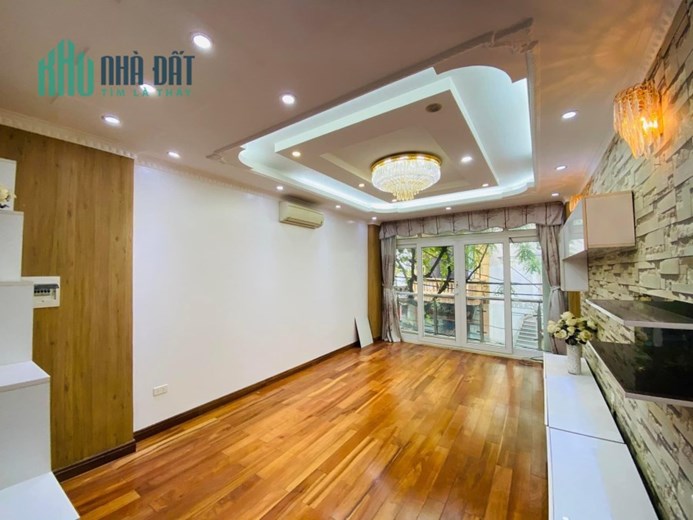 ⚜️ Bán nhà Mặt Phố Nhân Hòa,Thanh Xuân, 65m2 6T MT 4m, Chỉ 17.6 Tỷ ⚜️