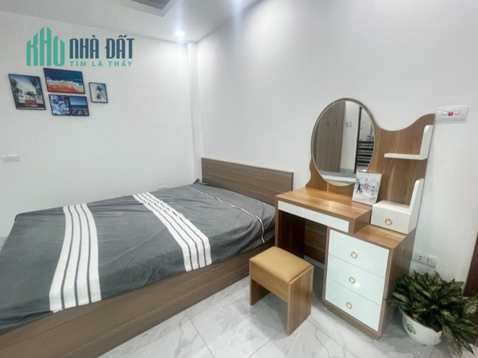 Quá đẹp, CCMN Trần Phú Hà Đông, 75m, 23PKK, ô tô đỗ cửa