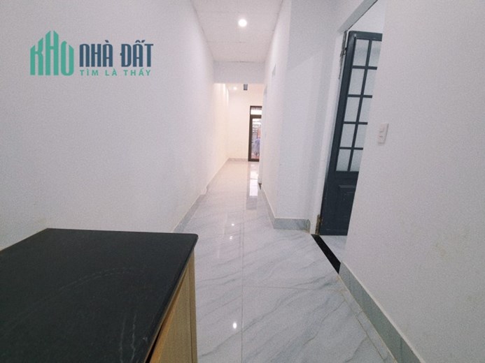 NHÀ ĐẸP Ở NGAY 110M2 - KIỆT ÔTÔ TRÁNH, ÔTÔ NGỦ TRONG SÂN - SAU ĐHSP -  CHỈ CÒN 2.05 TỶ