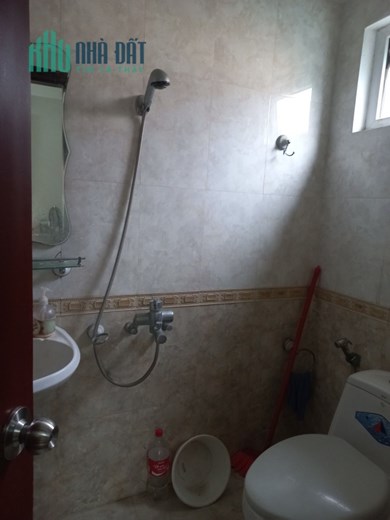 Bán căn nhà 57m2 phố Nghi Tàm, Tây Hồ Gara Ô tô thông Kinh doanh đa dạng 10.8 Tỷ