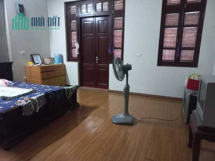Bán nhà 57m2 phố Nghi Tàm, Tây Hồ Gara Ô tô thông Kinh doanh bất chấp 10.5 Tỷ