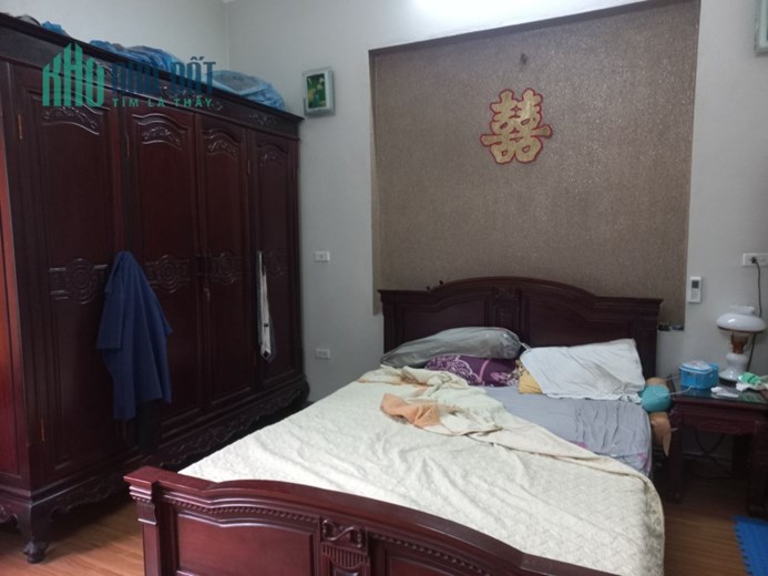 Bán nhà 59m2 phố Nghi Tàm, Tây Hồ Ô tô thông Kinh doanh siêu đỉnh 10.9 Tỷ