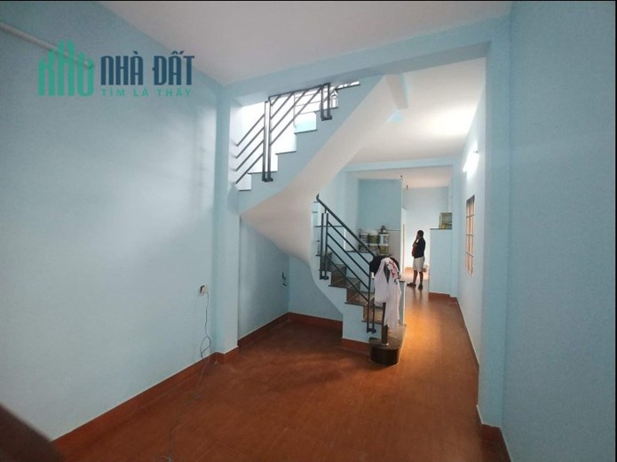 Nhà nhỏ cho đôi vợ chồng mới vào sài gòn lập nghiệp chỉ 1ty150.