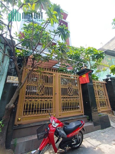 Ngộp Bank bán gấp Nhà lô góc Tân Hòa Đông Q.6 ngang 10 dài 17 3 tầng kiên cố.