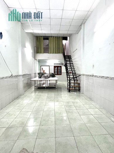 Cho thuê nhà VT đẹp Phú Thọ Hòa quận Tân Phú 4,2 x 21m x 2T - 13 triệu TL