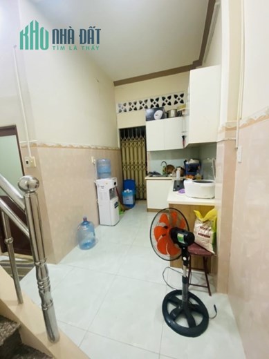 Bán nhà Phường 3 Tân Bình- ô tô đỗ cửa- khu an ninh- 1 sẹc ra mặt tiền chỉ 5 tỷ 7
