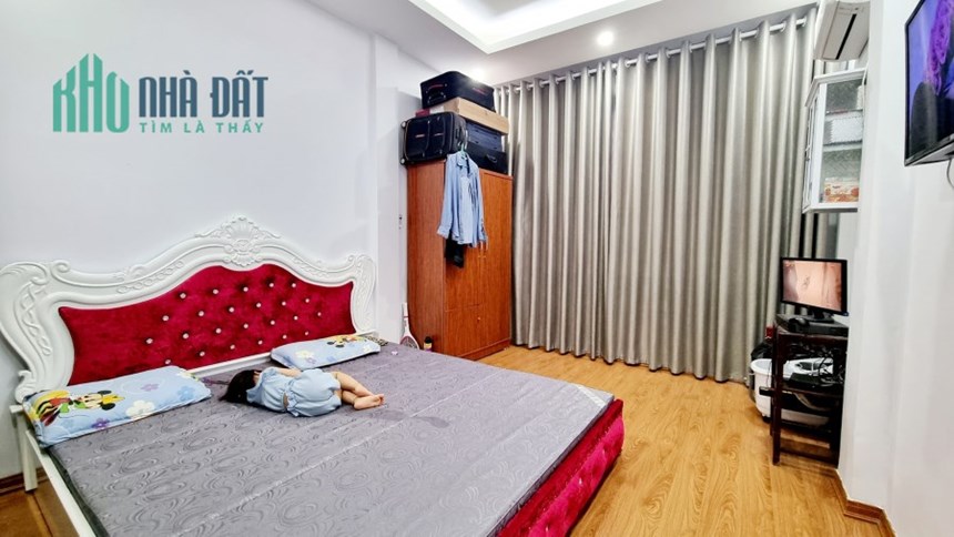 Hiếm lòi! Nguyễn Chí Thanh, nông, cực gần oto, ba gác tránh, 44m, 4T, 4.5 tỷ