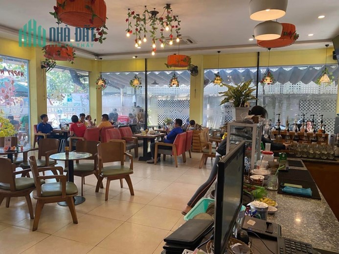Sang hết đồ ở quán cafe chuỗi hệ thống Viva Star Coffee Quận Bình Tân Thành phố Hồ Chí Minh