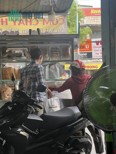 Em cần sang nhượng lại mặt bằng ở đường Lê Văn Quới, Bình Tân, TP Hồ Chí Minh LH 0898833589