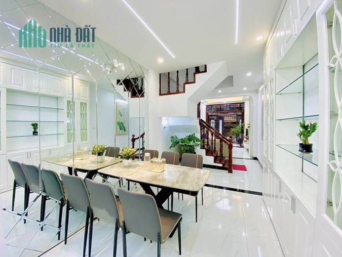 Bán nhà Phố KHƯƠNG TRUNG, diện tích 48m2, giá 5,4 tỷ