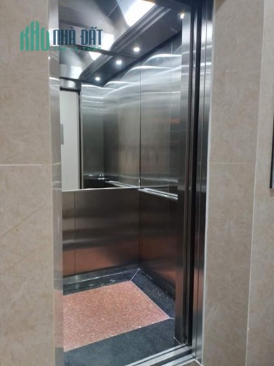 Cần cho thuê văn phòng T3,T4,T5 Hoàng Văn Thái. DT: 93m2x15 triệu/tháng. LH0964240141