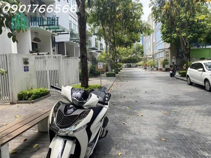 Biệt Thự Vip, KĐT Imperia Garden 203 Nguyễn Huy Tưởng, 196m x 6T, Giá hơn 40 tỷ.