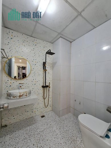 Bán căn hộ HH Linh đàm 46 mét 2 ngủ 1ty