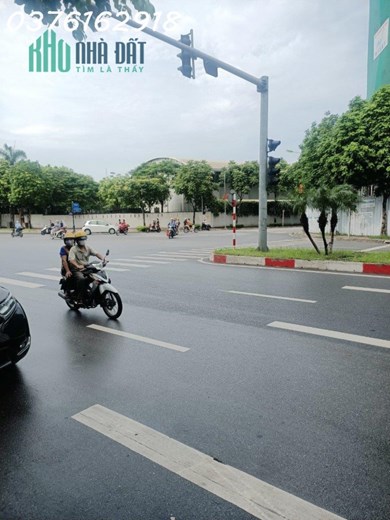 NHÀ HIẾM BỒ ĐỀ- 62M MT 8M- NGÕ Ô TÔ-THÔNG HỒNG TIẾN- KINH DOANH -NHỈNH 4 TỶ-0376.162.918