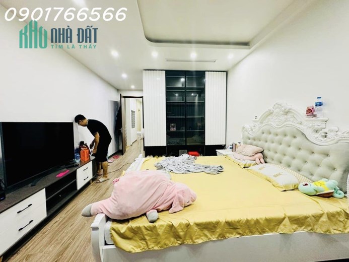 Bán nhà Phân Lô Quân Đội, Phố Lê Trọng Tấn, 55m x 6T, Giá hơn 15 tỷ.