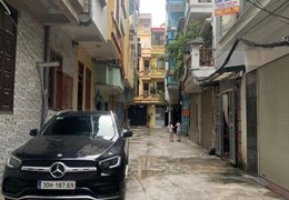 Phân Lô Siêu đẹp, Phố Định Công Thượng, Quận Thanh Xuân, 44m, giá hơn 5 tỷ.