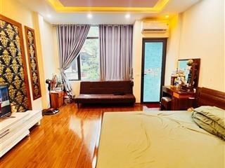Mặt ngõ Thái Thịnh chỉ với 17.5tỷ, 103mx3 tầng, Oto đỗ cửa , KD Tốt