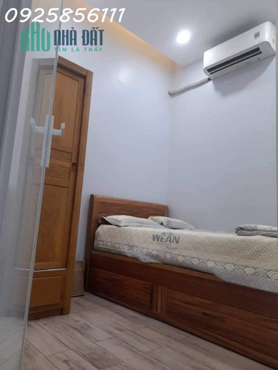 Gấp bán căn hộ dịch vụ 27 PN  full nội thất thu nhập 1.38 tỷ/năm Giảm mạnh 6 tỷ
