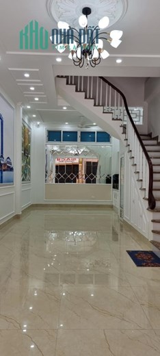 41m 6 Tầng Nhỉnh 10 Tỷ Phân Lô Cầu Giấy. Vỉa Hè Rộng Kinh Doanh Bất Chấp. 2 Thoáng Trước Sau. Chủ