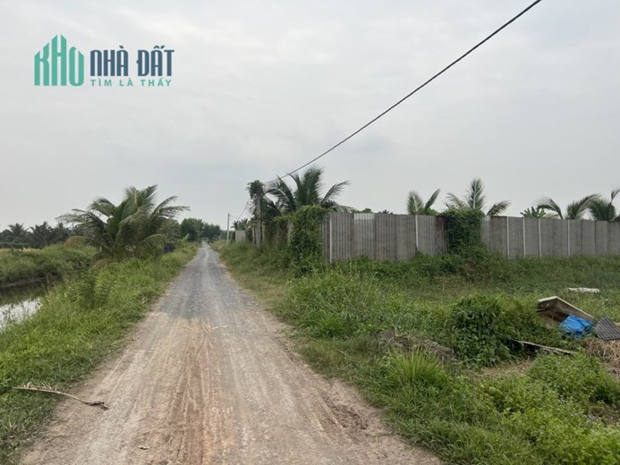 Bán 3ha đất đường Kênh 10 Lê Minh Xuân gần Vành đai 3