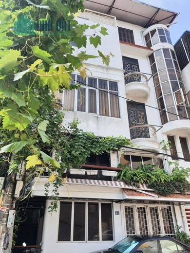 BÁN NHÀ PHƯƠNG MAI ĐỐNG ĐA 50M, 5T, MT 5M, LÔ GÓC, VIEW HỒ, KD ĐỈNH, NHỈNH 18 TỶ, 0937651883.