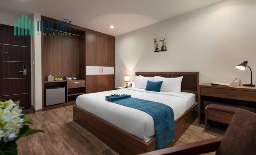 Bán nhà phố Nguyễn Trãi, Thanh Xuân 100m, 5 tầng, mt 5.5m. Giá: 27 tỷ