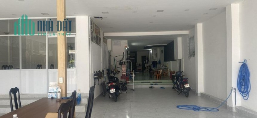 cho thuê nhà nguyên căn sát biển mặt tiền đường Đặng Tất Phường Vĩnh Hải TP. Nha Trang