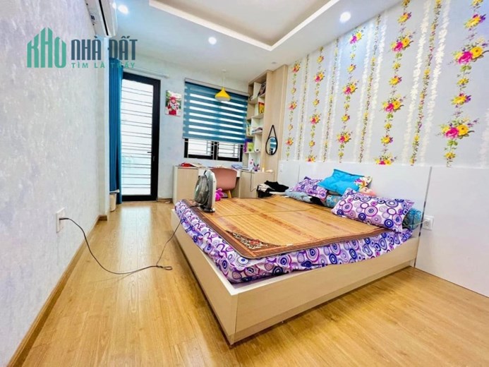 HOT! Phân Lô Cán Bộ Lạc Trung – Gara Oto KD – Thang Máy – DT 58m2*5 Tầng – Giá 11,5 Tỷ