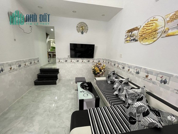BÁN NHÀ QUẬN 7 CHỈ 7 TỶ 119M2 VÀO Ở NGAY 8 PHÒNG NGỦ