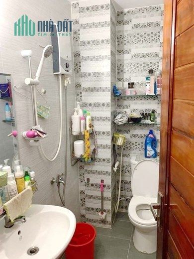 Nhà bán 3 Tầng hẻm 11 Phạm Thế Hiển P1Q8 - Giá : 4 Tỷ 450 Triệu