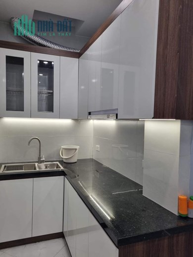 Bán gấp nhà Thiết Kế Hiện Đại Ngõ Ngọc Khánh 3,28 tỷ, 25m x 4 tầng, Sđcc
