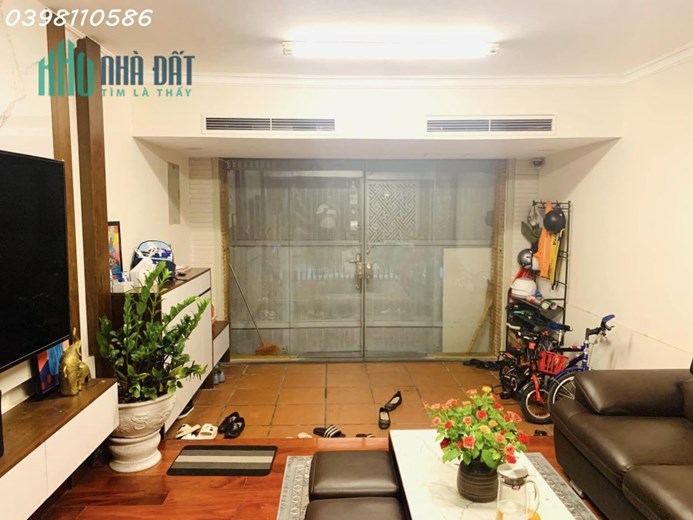 Bán nhà phố Trần Quang Diệu, phân lô, vỉa hè, ô tô đỗ , kinh doanh, 5 tầng, 50m, 15 tỷ