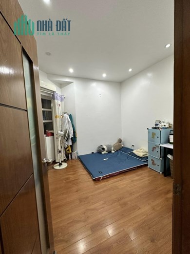 Bán ngay căn chung cư 2 ngủ Tòa N2B KĐT Trung Hòa Nhân Chính 65m2  giá chào 2.5 tỷ
