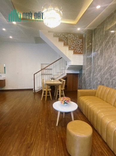THANH KHÊ-BÁN NHÀ ĐẸP KIỆT LÝ THÁI TỔ-35M2-3T-NGANG4M-NHỈNH 2 TỶ-0905891799