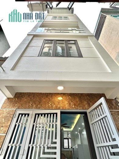 Bán nhà ngõ 12 Lương Khánh Thiện, Tân Mai 41m 5 tầng. Chỉ 3 tỷ 880 triệu.