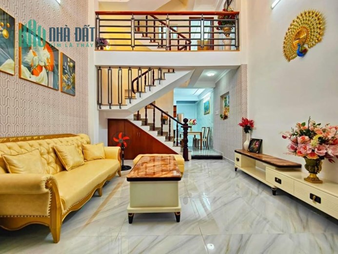 BÁN GẤP NHÀ MẶT TIỀN ĐƯỜNG SỐ 79, 3 TẦNG, P.TÂN QUY, RỘNG 6,3M BỀ THẾ  CHỈ 10 TỶ NHỈNH