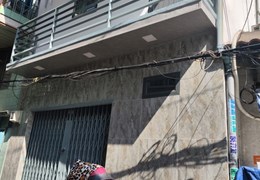 cho thuê nhà nguyên căn 1 trệt - 1 lầu ngay chợ Q11