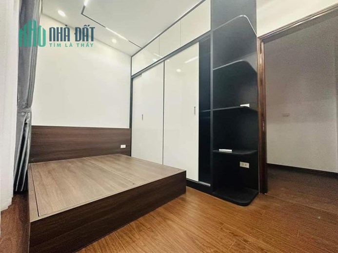 BÁN GẤP NHÀ MẶT TIỀN ĐƯỜNG SỐ 79, 3 TẦNG, P.TÂN QUY, RỘNG 6,3M BỀ THẾ  CHỈ 10 TỶ NHỈNH