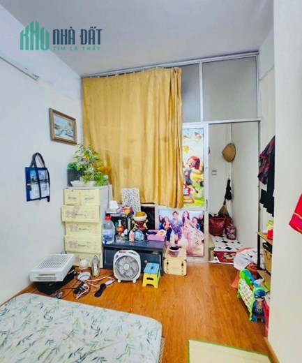 Chính chủ , Bán nhà Kim Mã, Ba Đình 28m2, 4T , sổ riêng giá 2.5 tỷ.