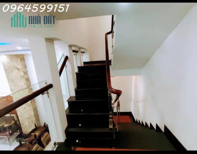 CHÍNH CHỦ KẸT TIỀN BÁN GẤP NHÀ MẶT TIỀN 313 NGUYỄN TRI PHƯƠNG