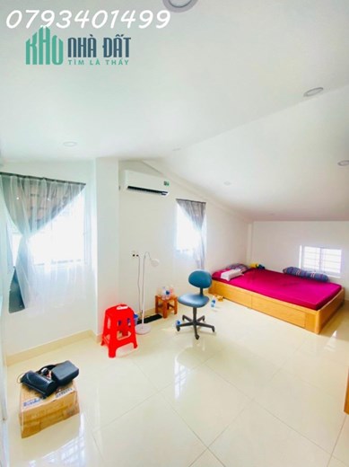 Hàng Hiếm Chủ Ngộp Giảm Sâu Hơn 400tr Nhà Đường Thạnh Xuân 13 Đối Diện Khu Căn Hộ Picity ..

Chỉ 1