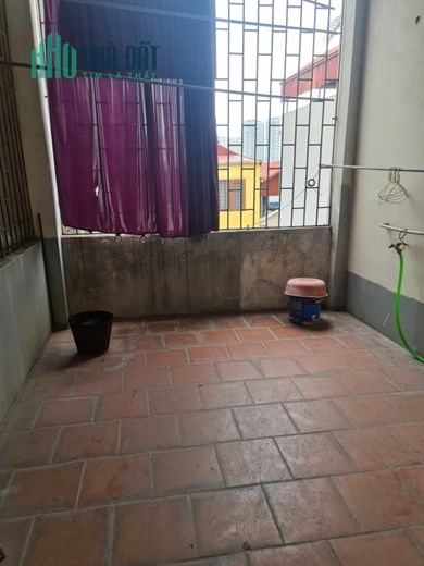 Cho thuê nhà nguyên căn, hộ gia đình, KDO, 50m2, 4T, 4N, đủ công năng, Lạc Long Quân.