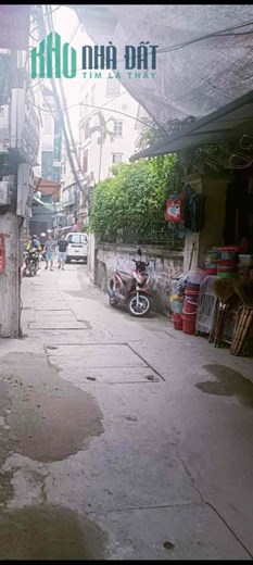 Sang nhượng mặt bằng kinh doanh tại Cầu Giấy, Hà Nội.