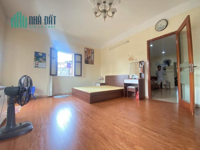TẬP THỂ KHƯƠNG THƯỢNG - TÔN THẤT TÙNG - 80M2 - 2 NGỦ - TẶNG LẠI ĐỦ ĐỒ - NHỈNH 2 TỶ