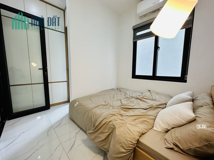 TÒA CCMN Q.BA ĐÌNH - LÔ GÓC VIEW HỒ DT150m2X8 GIÁ 28 TỶ - DÒNG TIỀN ỔN 2,2TỶ/NĂM