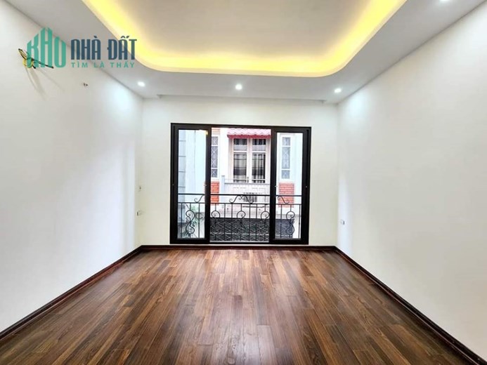 BÁN NHÀ ÂU CƠ - TỨ LIÊN, NHÀ MỚI Ở NGAY NGÕ RỘNG GẦN OTO 47.5M2 X MT4.1M CHỈ NHỈNH 5TY