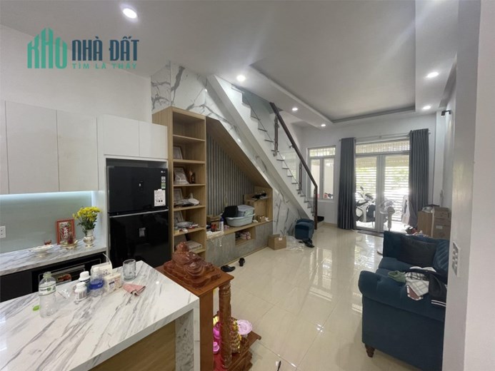 HOT !!! CHÍNH CHỦ Bán Nhanh Căn Nhà Ngộp Bank Đẹp Tại Quận 12 - TP HCM