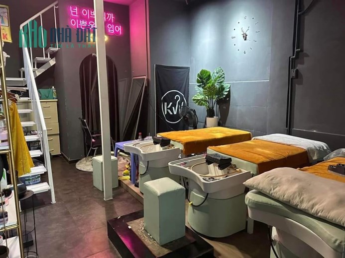 CẦN SANG NHƯỢNG TIỆM NAILS NGUYỄN TRÃI QUẬN 1 ĐI NƯỚC NGOÀI